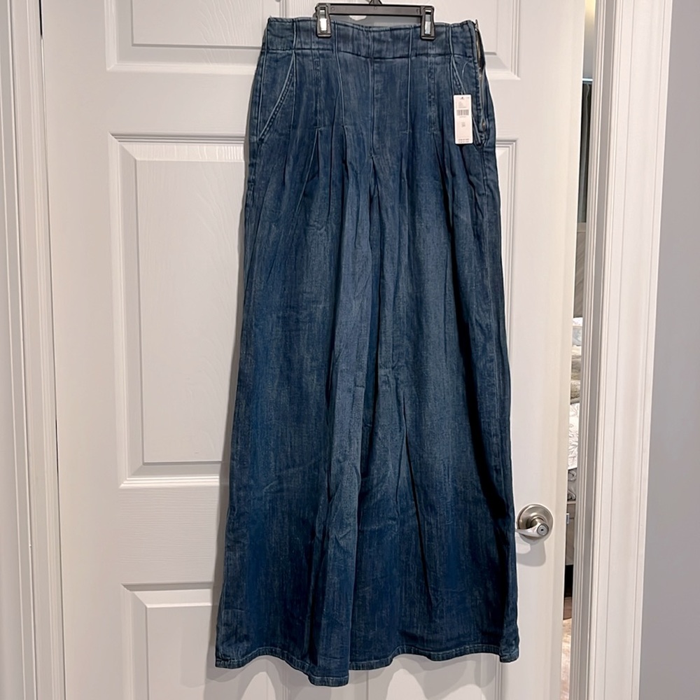 Anthropologie Pilcro Ultra Wide Denim Jeans Size 28 US/Canada size 6